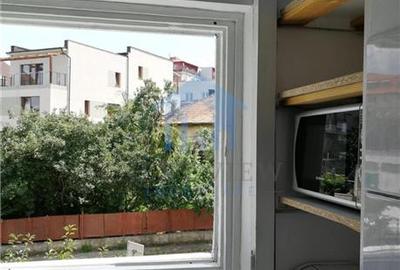 Garsonieră decomandată în Zorilor - 6