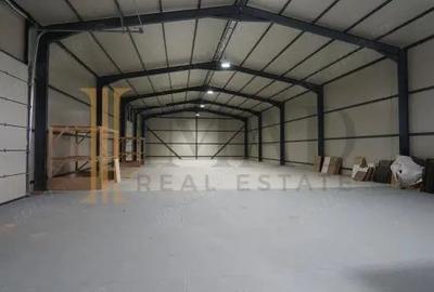 Spațiu comercial, de 420 mp, în Industrială - 2