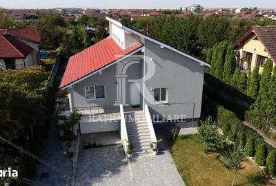 Casă cu 7 camere cu Teren 900 Mp în Sântandrei