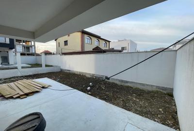 Duplex cu 4 camere cu Canalizare în Palazu Mare - 35