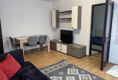 Apartament cu 2 camere nedecomandat în Central