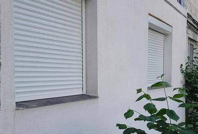 Apartament cu 4 camere decomandat în Baza 3 - 5