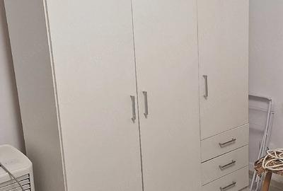 Garsonieră nedecomandată în Titan
