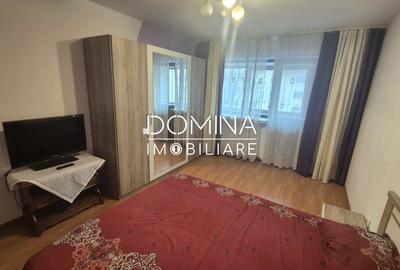 Apartament cu 3 camere semidecomandat, mobilat în Central