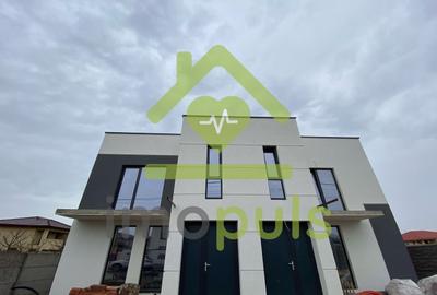 Duplex cu 4 camere cu Canalizare în Dumbrăvița - 3