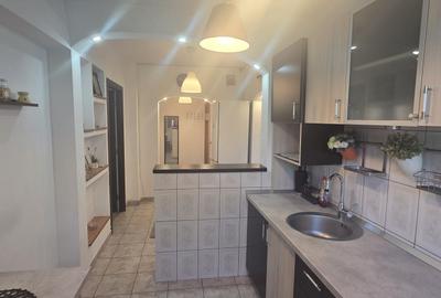 Apartament cu 2 camere decomandat în Malu Roșu - 7