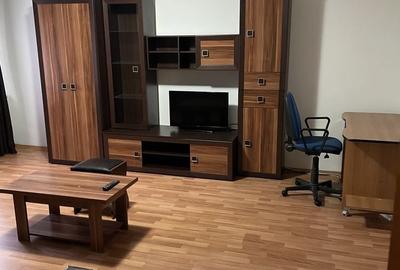 Apartament cu 2 camere decomandat în Central - 1