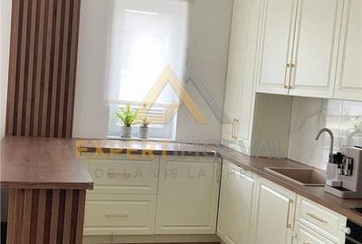 Apartament cu 3 camere în Central - 1