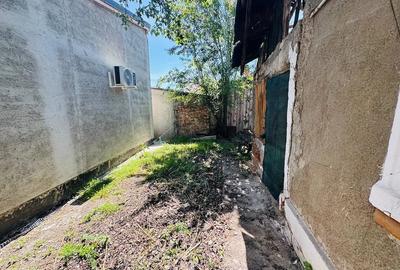 Casă cu Teren 220 Mp în Central