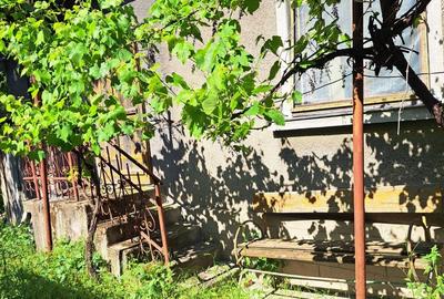 Casă cu 2 camere cu Teren 256 Mp în Central