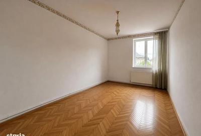 Apartament cu 2 camere decomandat în Sud
