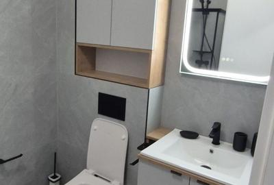 Apartament cu 2 camere decomandat în Lotus