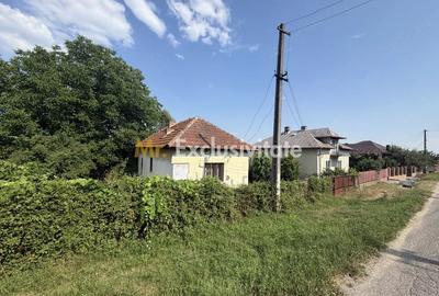 Teren de 1032 mp, în Micești