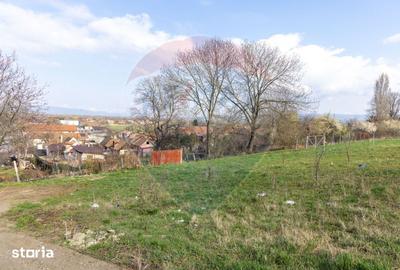 Teren de 814 mp, în Dârste - 2