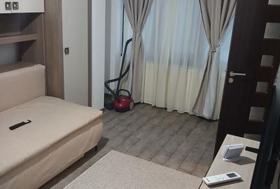 Garsonieră decomandată în Central - 6