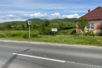 Teren de 4500 mp, în Central