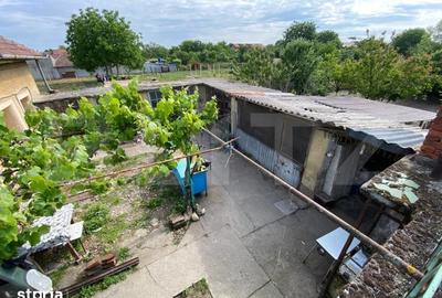 Casă cu 5 camere cu Teren 900 Mp în Ciarda Roșie