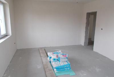 Duplex cu 3 camere cu Teren 300 Mp în Ianova - 6