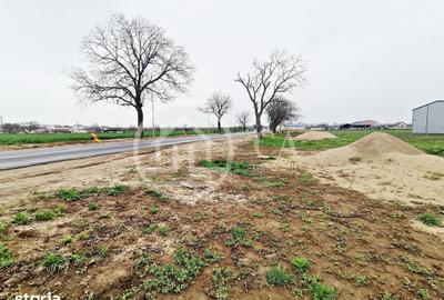 Spațiu comercial, de 2,500 mp, în Central