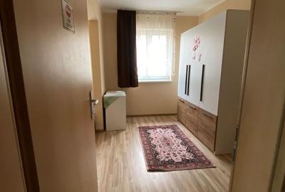 Apartament cu 2 camere decomandat în Micro 15 - 3