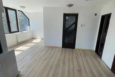 Casă cu 4 camere cu Teren 680 Mp în 3 Insule - 4