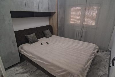 Apartament cu 4 camere decomandat în Central - 1