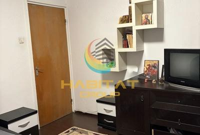 Apartament cu 3 camere decomandat în Tineretului