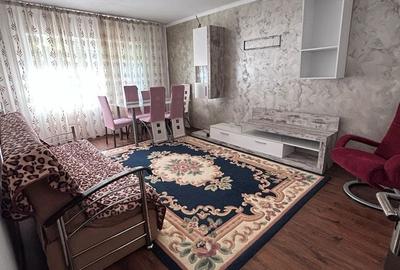 Apartament cu 3 camere decomandat în Obcini