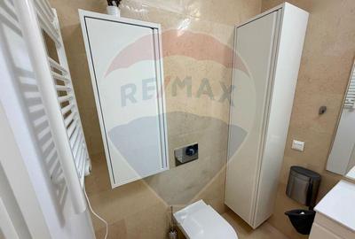 Apartament cu 3 camere decomandat în Domenii