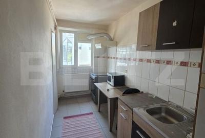 Apartament cu 3 camere decomandat în Piața Centrală - 8