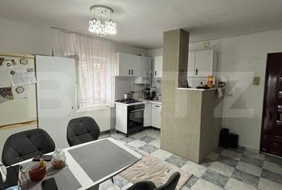 Apartament cu 3 camere decomandat în Obcini