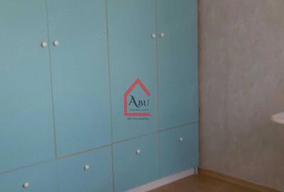 Apartament cu 2 camere decomandat în Filiași