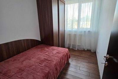 Apartament cu 3 camere, mobilat în Apusului