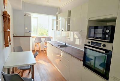 Apartament cu 2 camere decomandat, mobilat în Faleza Nord