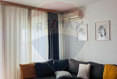 Apartament cu 2 camere decomandat, mobilat în P-ța Unirii