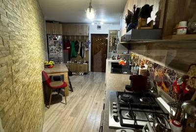 Apartament cu 2 camere decomandat în Central - 9
