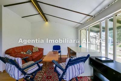 Casă cu 5 camere cu Teren 800 Mp în Central