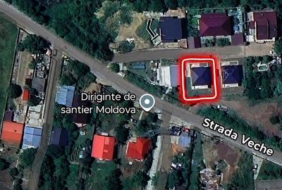 Casă cu 4 camere în Valea Adâncă