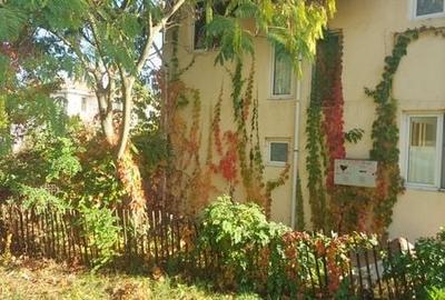 Casă cu 3 camere cu Teren 90 Mp în Plopi