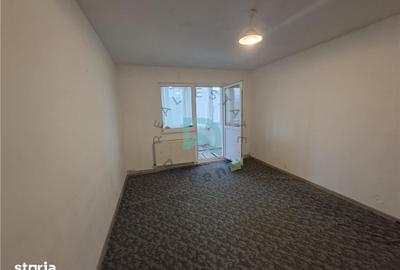 Apartament cu 4 camere în Centrul Civic