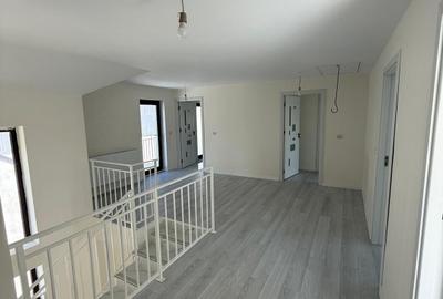 Casă individuală cu 4 camere cu Teren 400 Mp în Central - 9
