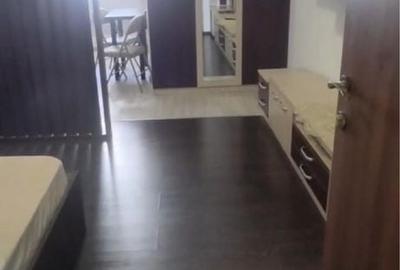 Garsonieră decomandată în Costin Georgian