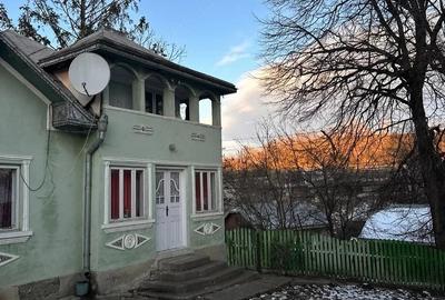 Casă cu Teren 2000 Mp în Drăgoiești