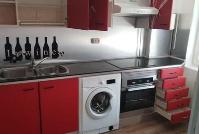 Apartament cu 3 camere decomandat în Central - 2