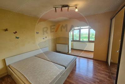 Apartament cu 2 camere decomandat în Central - 2
