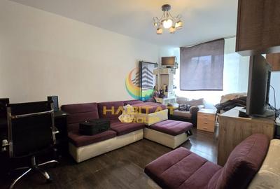 Apartament cu 2 camere decomandat în Berceni