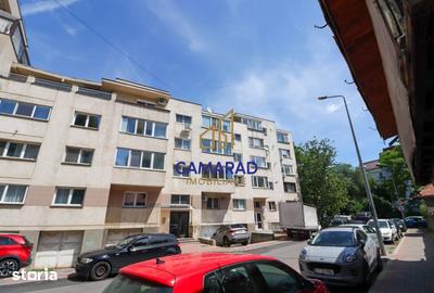 Apartament cu 3 camere decomandat, mobilat în Centrul Civic