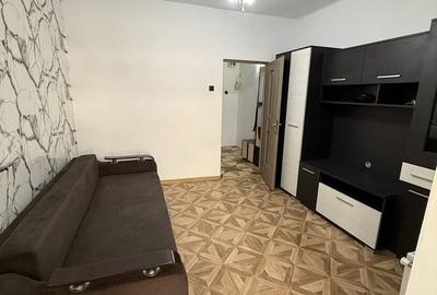 Apartament cu 3 camere în Aștileu