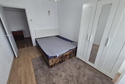 Apartament cu 3 camere decomandat în Basarab - 2