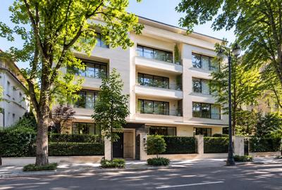 Apartament cu 3 camere decomandat în Dorobanți